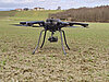 Drohne auf Feld